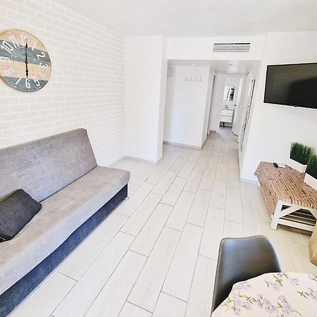 Apartment Carlos V - 1C Бенидорм Екстериор снимка