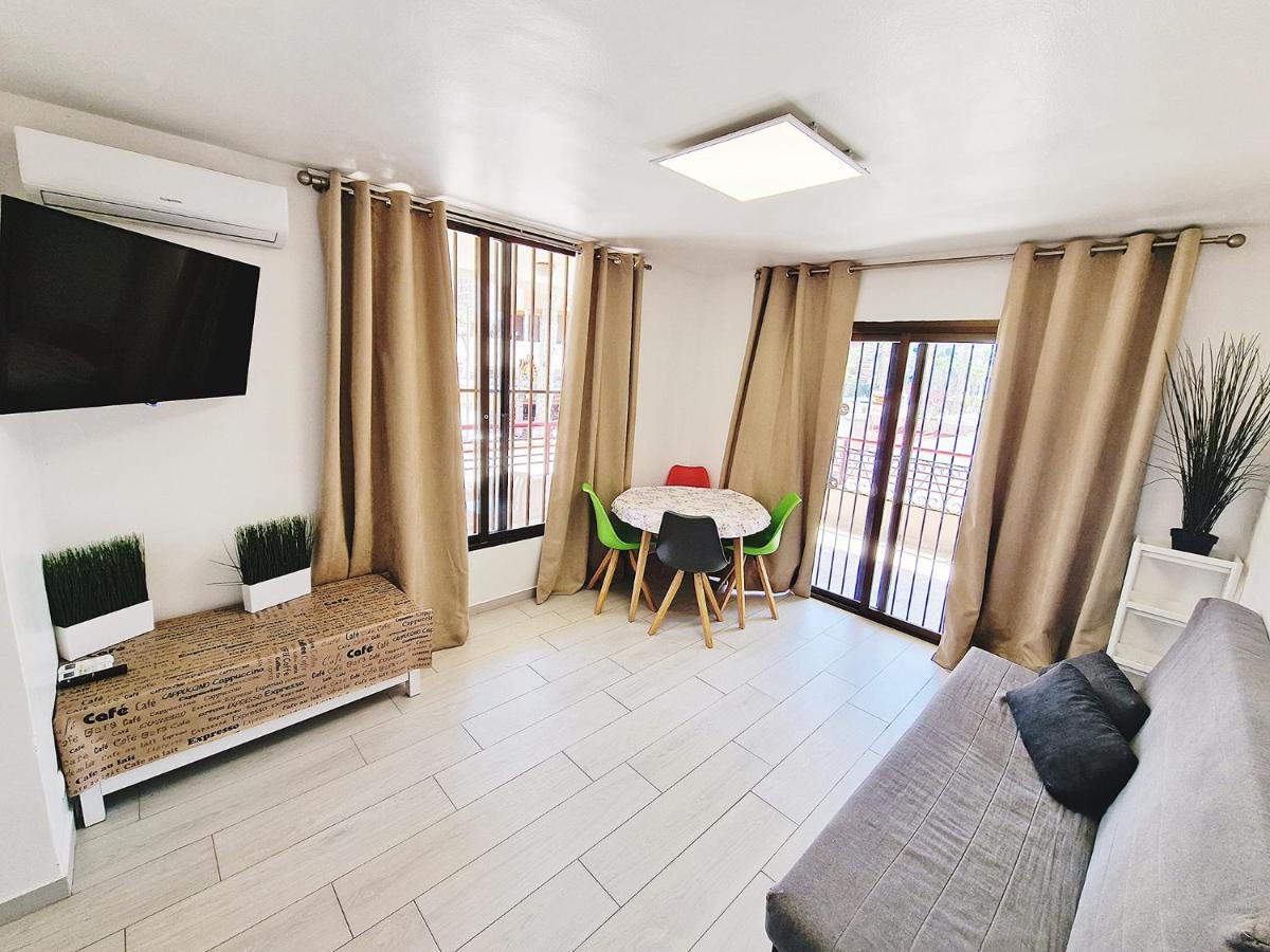 Apartment Carlos V - 1C Бенидорм Екстериор снимка